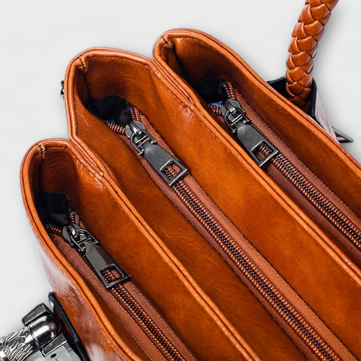 Zoey - Chic Travel Tote