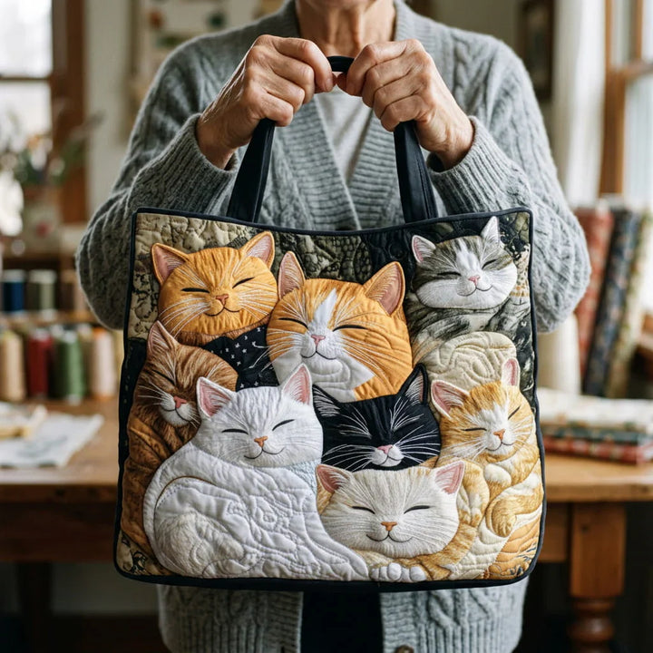 Artisan Quilted Bag - Dreamy Kittens